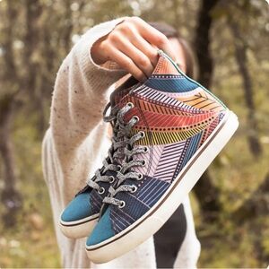 Inkkas Cyprus Size 9 High-Top Sneakers